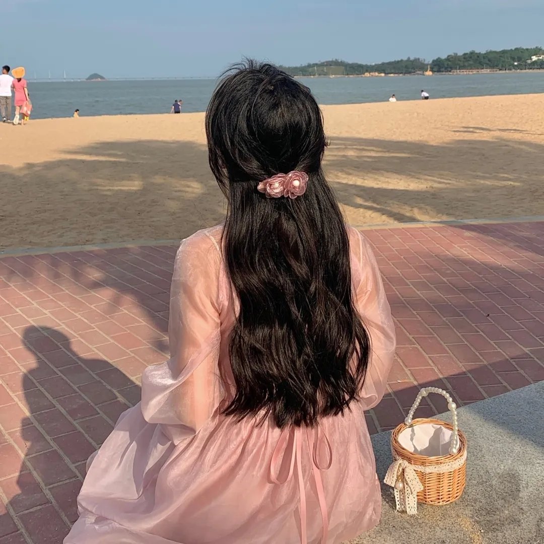 云的耳语 在线观看